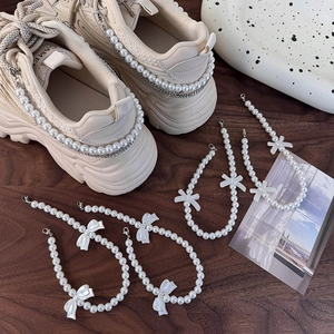 Abnehmbare Perlen Schuhkette mit Schleifenanhänger für Sneaker und Loafer DIY Zubehör