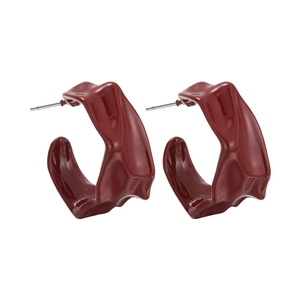 Elegant wine red irregular wavy geometric C-shape stud earrings with a glossy finish