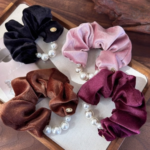 Elegant Velvet Scrunchies With Faux Artificial Pearl Embellishment Vintage French Style High Elastic Hair Ties For Women Daily Party Hair Accessories