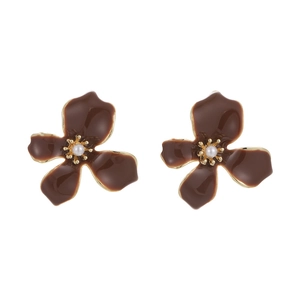 Vintage coffee enamel flower earrings with pearl center and gold-plated petal edges
