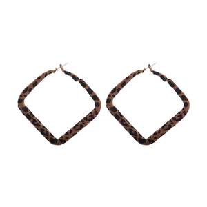 Vintage geometric leopard print flocked square hoop earrings with luxurious metal base