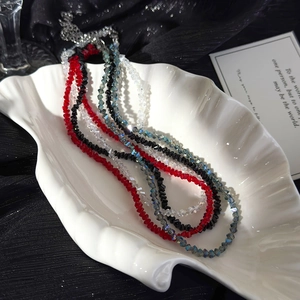 Chic multi-color crystal beaded necklace set with adjustable extension chain in elegant tray