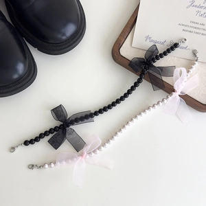Chaînes de chaussures à perles élégantes avec nœuds en dentelle et fermoirs mousquetons en argent