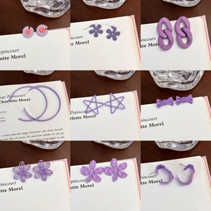 Dolci Orecchini Geometrici Viola per Donna Orecchini a Bottone a Forma di Fiore Cuore Fiocco in Resina Stile Coreano