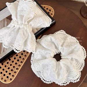 Set di Scrunchies in Pizzo Bianco Ricamato in Stile Vintage Francese Multistrato Grande Elastico Per Capelli Elegante Floreale