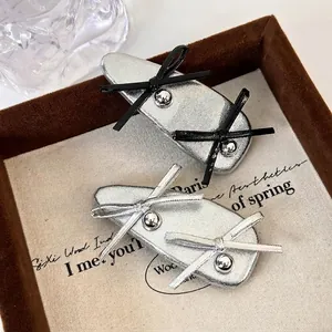 Korean Ballet Style Silver Leather Bow Hair Clip With Metallic Beads Sweet Cool BB Clip For Women Girls Hair Accessories