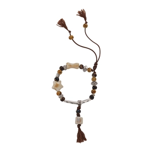 Bracciale etnico con pietre occhio di tigre, ciondoli a stella e nappe marroni