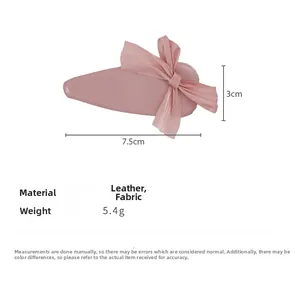 Barrette à cheveux nœud rose avec base en cuir et détails de taille de 7,5 cm