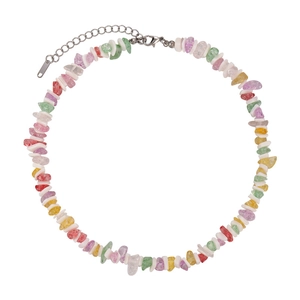 Collier ras de cou bohème en perles de gravier colorées et coquillages pour femmes