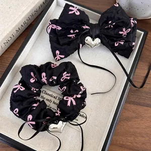Barrette à Ressort en Tissu Plissé Noir Avec Nœud Papillon Pendentif Cœur Motif Rose Style Coréen Y2K pour Femmes