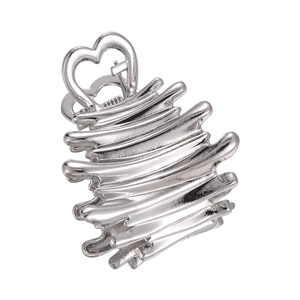 Pince à cheveux élégante en métal argenté avec poignée coeur et texture ondulée