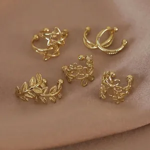 Boucles d'Oreilles à Clip en Alliage de Feuille et Fleur de Style Français Sans Perçage Étoile Plaquée Or pour Femme Bijoux