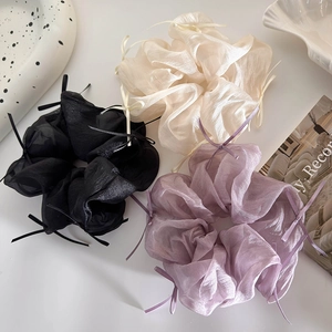 Elastici per capelli stile balletto con fiocchi in nero, crema e lavanda in tessuto mesh