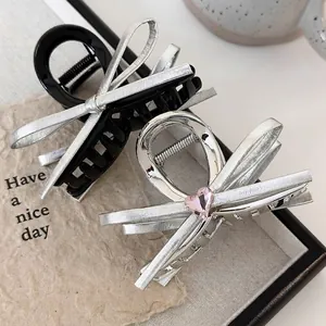 Silber Metallic Schleife Haarklammer Für Damen Süßes Herz Strass Haarkralle Y2K Punk Stil Haarschmuck