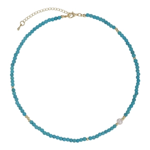 Minimalist green beaded necklace with white pearl and adjustable golden metal chain