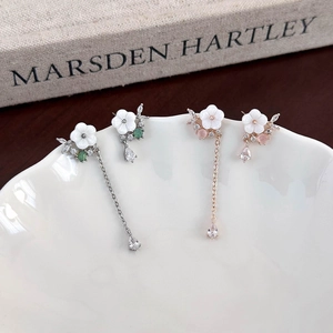 Elegant asymmetrical shell flower earrings with crystal tassel and 925 silver needle studs