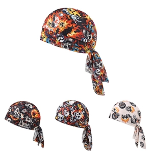 Breathable cycling skull pirate hat with flame patterns and rear tie for men and women