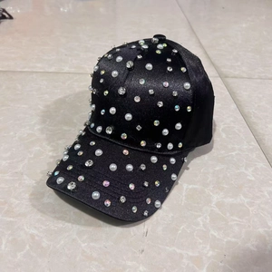 Casquette de baseball noire pour femmes avec perles et strass brillants tendance