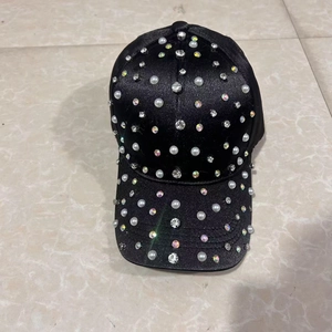 Casquette de baseball noire pour femme avec perles et strass brillants à la mode