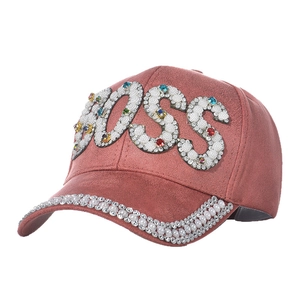 Cappellino da baseball rosa antico in camoscio con dettagli BOSS in perle e strass