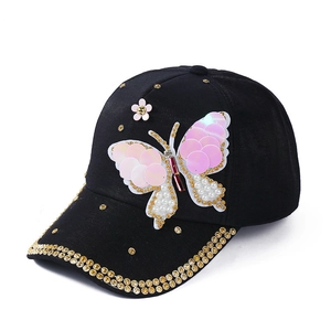 Casquette de baseball en coton noir avec papillon à paillettes roses, perles et strass