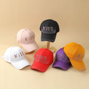 Casquettes de baseball tendance avec strass KISS en plusieurs couleurs pour le soleil