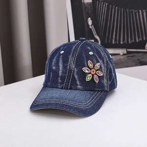 Fashion Denim Baseball Cap For Women With Rhinestone Flower Decoration Washed Vintage Cotton Jeans Hat Outdoor Sun Protection Hip Hop Snapback Cap