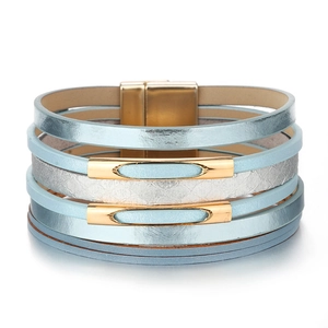 Bracelet multicouche fait main en cuir bleu et argent avec fermoir magnétique doré