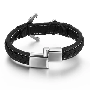 Herrenarmband aus schwarzem Leder mit silbernem Ankeranhänger und poliertem Verschluss