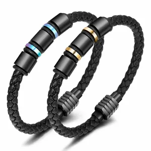 Modieuze gevlochten roestvrijstalen armbandset met gouden en iriserende accenten