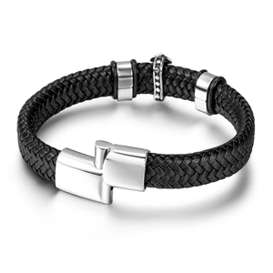 Bracelet en cuir tressé pour homme avec fermoir magnétique en acier inoxydable et bagues