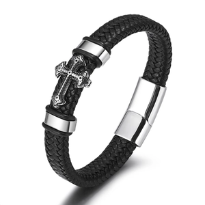 Bracelet Homme en Cuir Tressé Avec Pendentif Croix en Acier Inoxydable Style Punk Rétro Bijoux pour Hommes Cadeaux