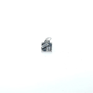 Minimalist stainless steel necklace with a delicate silver 3D suitcase pendant and Paris motif