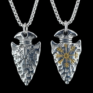 Collier Pendentif Pointe de Flèche Viking Vintage pour Hommes Acier Inoxydable Boussole Nordique Rune Vegvisir Bijoux Hip Hop