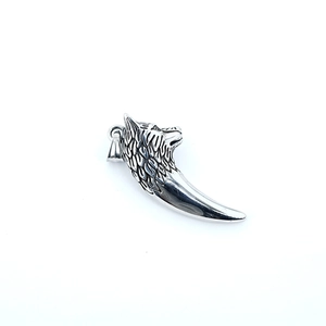 Collier rétro pour hommes avec pendentif dent de loup en acier titane argenté