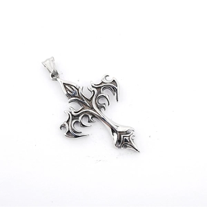 Pendentif croix flamme rétro gothique en acier inoxydable argenté pour style hip-hop
