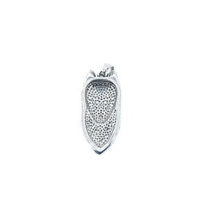 Pendentif loup en acier titane poli avec motif creux en nid d'abeille au dos