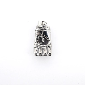Retro spartan warrior fighting glove pendant in vintage silver stainless steel