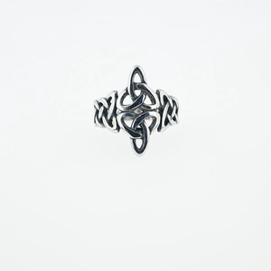 Vintage Viking Celtic Knot Ring For Men Women Stainless Steel Triquetra Woven Band Ring Nordic Pagan Jewelry Retro Finger Ring