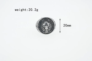 Detail view of a men's stainless steel wolf head ring showing 20.2g weight and 20mm height
