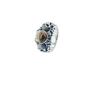 Bague punk rétro pour hommes en acier avec crânes et pierre œil de tigre ronde polie