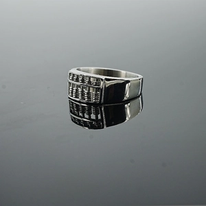 Vintage abacus rotatable ring in polished stainless steel for a unique ethnic look