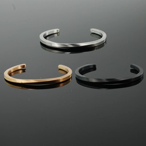 Unisex Minimalist Titanium Steel Moebius Cuff Bracelet Matte Polished Geometric Twisted Bangle Fashion Jewelry For Men Women