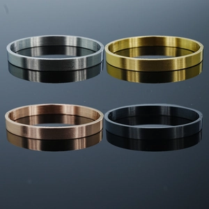 Bracelet Jonc Minimaliste en Acier Inoxydable pour Hommes Femmes Unisexe Poli Brossé Métal Bijoux Cadeaux