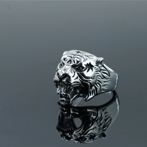 Retro stainless steel tiger head ring for men with detailed roaring animal sculpture