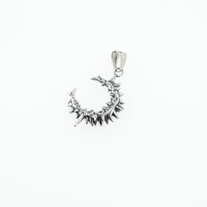Gothic punk crescent moon pendant necklace in vintage silver stainless steel for men and women