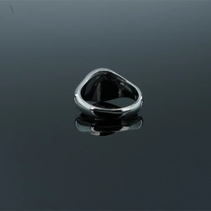 Minimalist vintage punk skull ring in dark silver stainless steel with polished finish