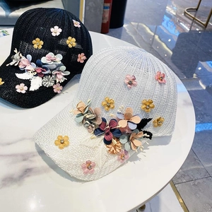 Outdoor mesh baseball cap for women with hollow flower embroidery and rhinestones