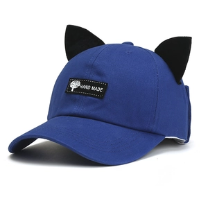 Casquette de baseball bleu marine avec oreilles de chat 3D et étiquette fait main
