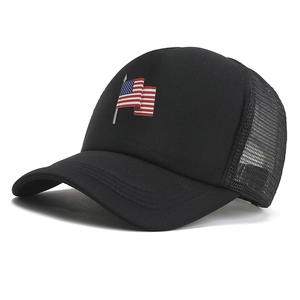 Klassische schwarze Trucker-Mütze mit US-Flaggen-Stickerei und atmungsaktivem Netz